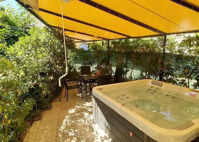 Appartamento Johnny Croatia With Hot Tub