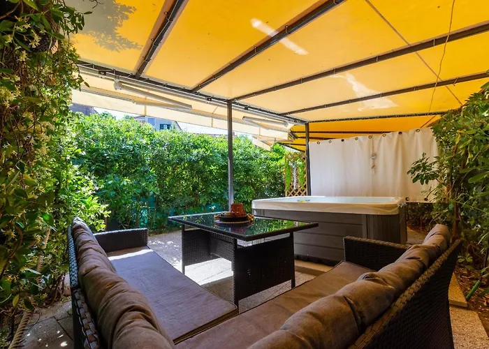 Johnny Croatia With Hot Tub Appartamento