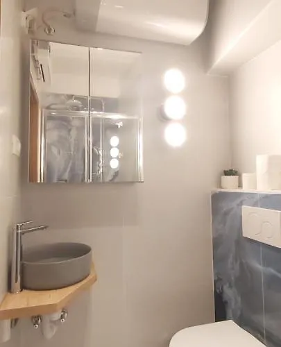 Johnny Croatia With Hot Tub Spalato