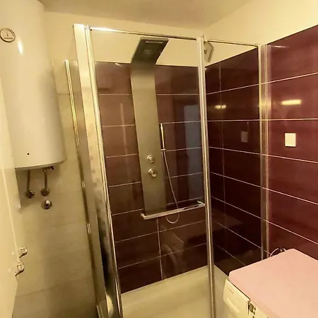 Apartment Johnny Croatia With Hot Tub