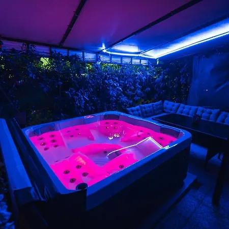 Johnny Croatia With Hot Tub Split