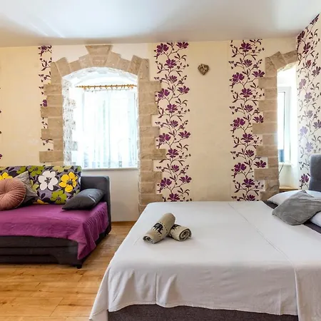 Apartment Johnny Croatia With Hot Tub *