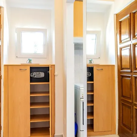 Apartament Johnny Croatia With Hot Tub