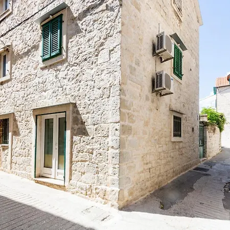 Johnny Croatia With Hot Tub Apartment *