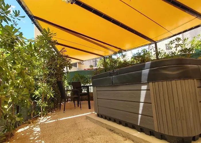 Apartamento Johnny Croatia With Hot Tub *