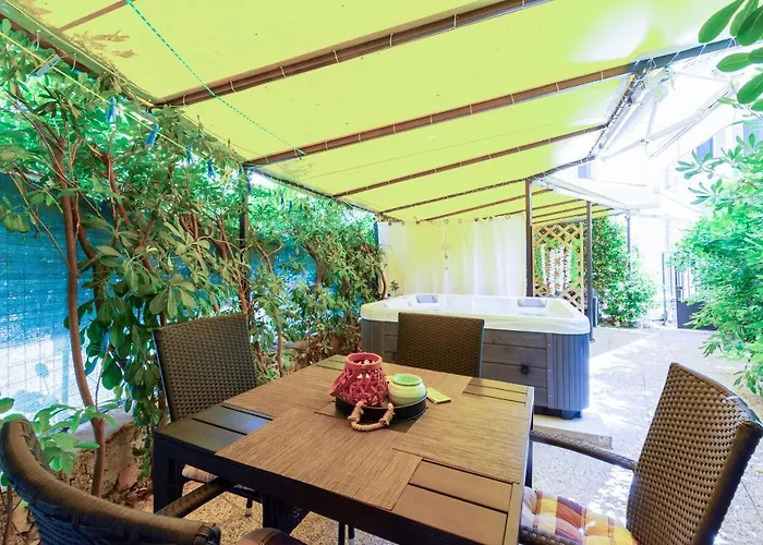 Apartamento Johnny Croatia With Hot Tub *