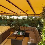 Johnny Croatia With Hot Tub Apartment Split