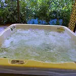 Johnny Croatia With Hot Tub Split