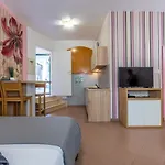 Johnny Croatia With Hot Tub Apartment