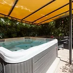 Johnny Croatia With Hot Tub Apartment *
