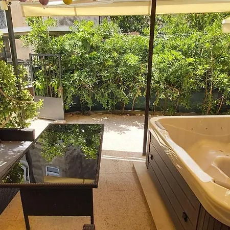 Appartamento Johnny Croatia With Hot Tub Spalato